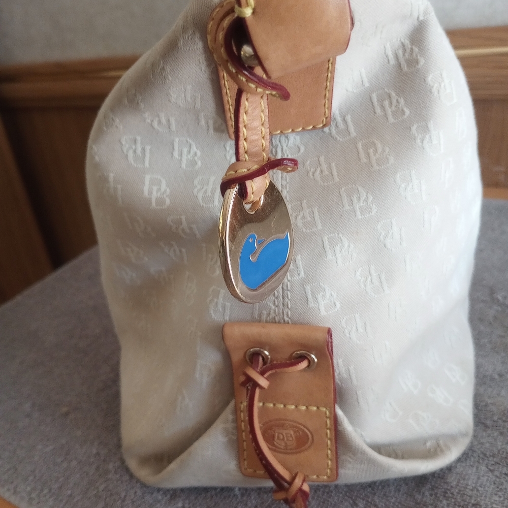 Vintage Dooney & Bourke handbag - Picture 3 of 6